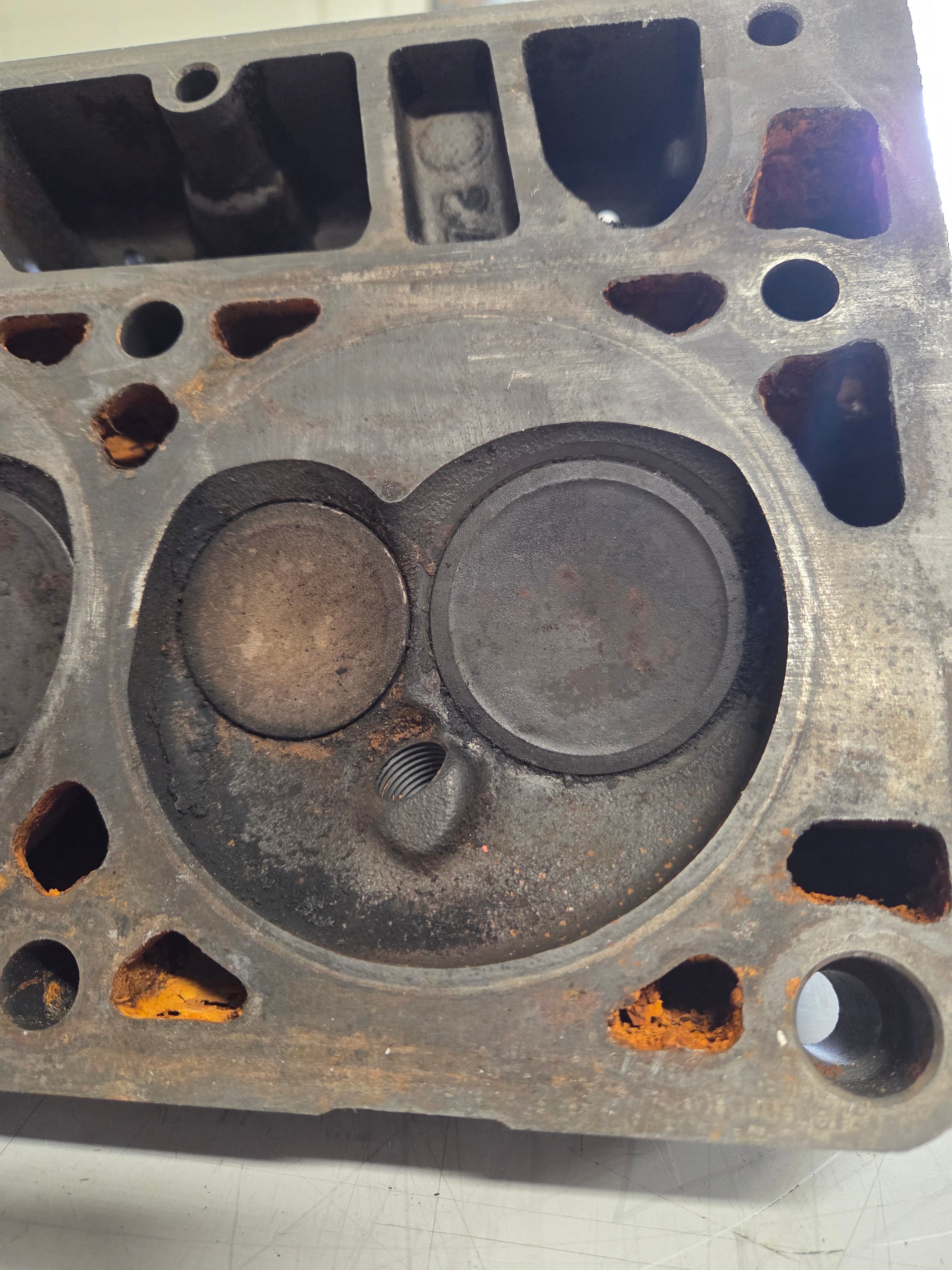 Used 873 Cylinder Head #043